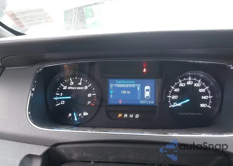 2014 Ford Police Interceptor z USA, uszkodzony, nr VIN 1FAHP2MK8EG185697